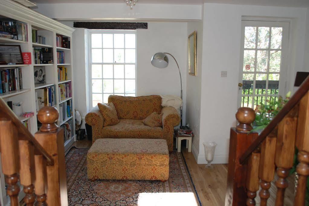 Stoneleigh Barn Bed And Breakfast Sherborne  Dış mekan fotoğraf