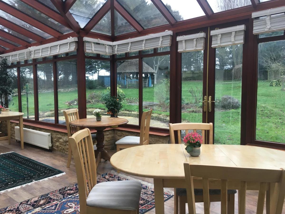 Stoneleigh Barn Bed And Breakfast Sherborne  Dış mekan fotoğraf